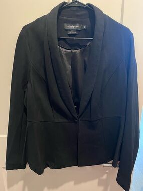 torrid Black peplum style Blazer